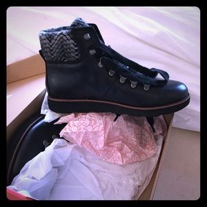 Stylish Bionica Hiking boots